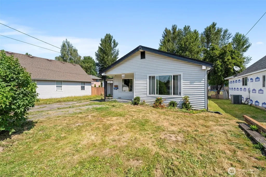 1101 Elm Street Kelso WA 98626
