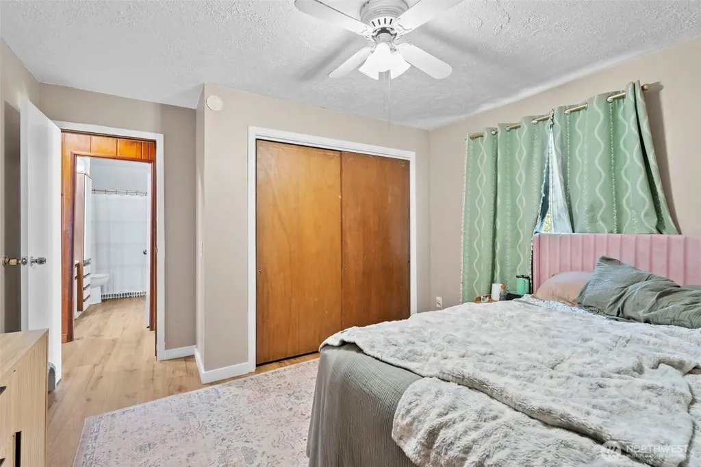 1101 Elm Street Kelso WA 98626