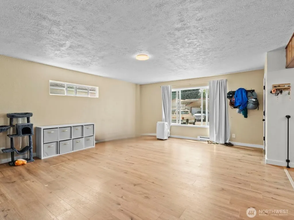 1101 Elm Street Kelso WA 98626