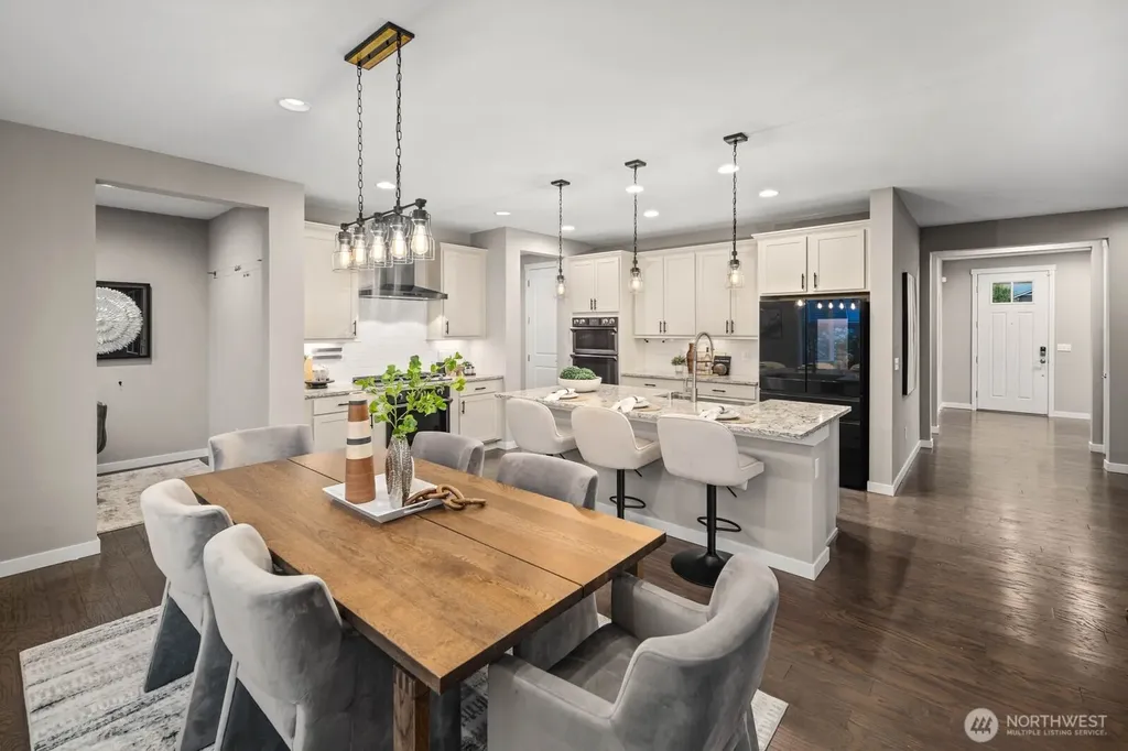 356 Vaughan Boulevard NE North Bend WA 98045