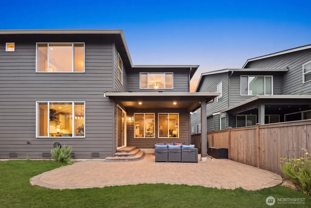 356 Vaughan Boulevard NE North Bend WA 98045