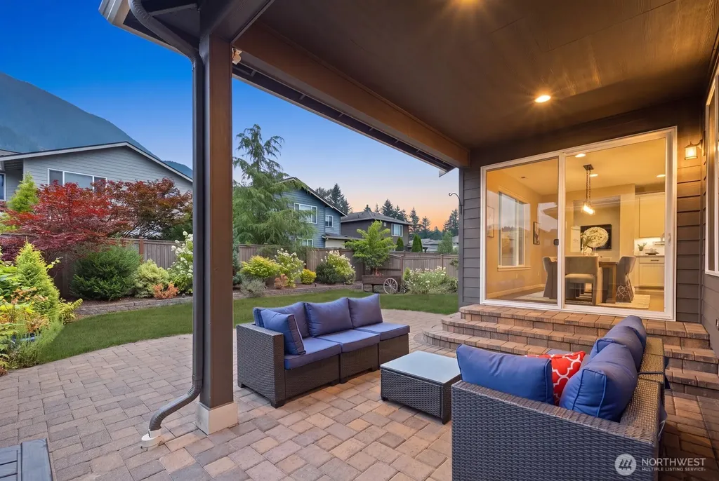 356 Vaughan Boulevard NE North Bend WA 98045