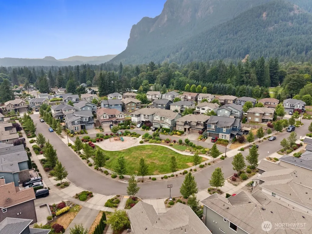 356 Vaughan Boulevard NE North Bend WA 98045