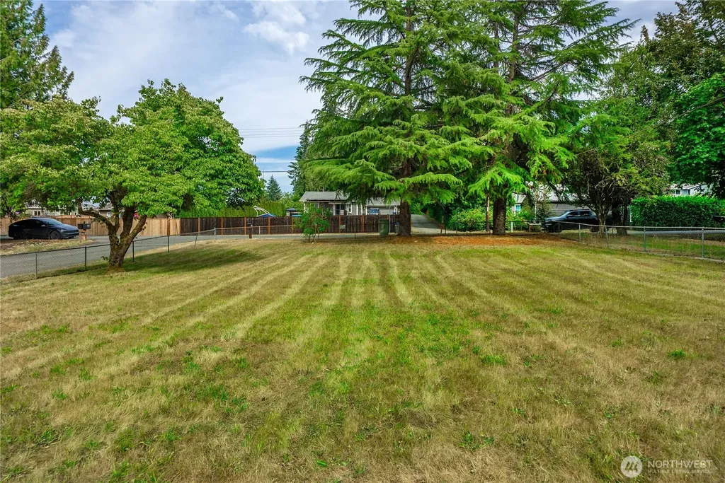 2437 Rocky Point Road NW Bremerton WA 98312