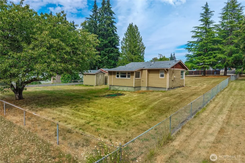 2437 Rocky Point Road NW Bremerton WA 98312