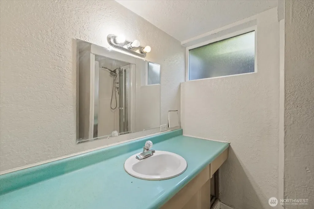 14709 58th Avenue S Tukwila WA 98168
