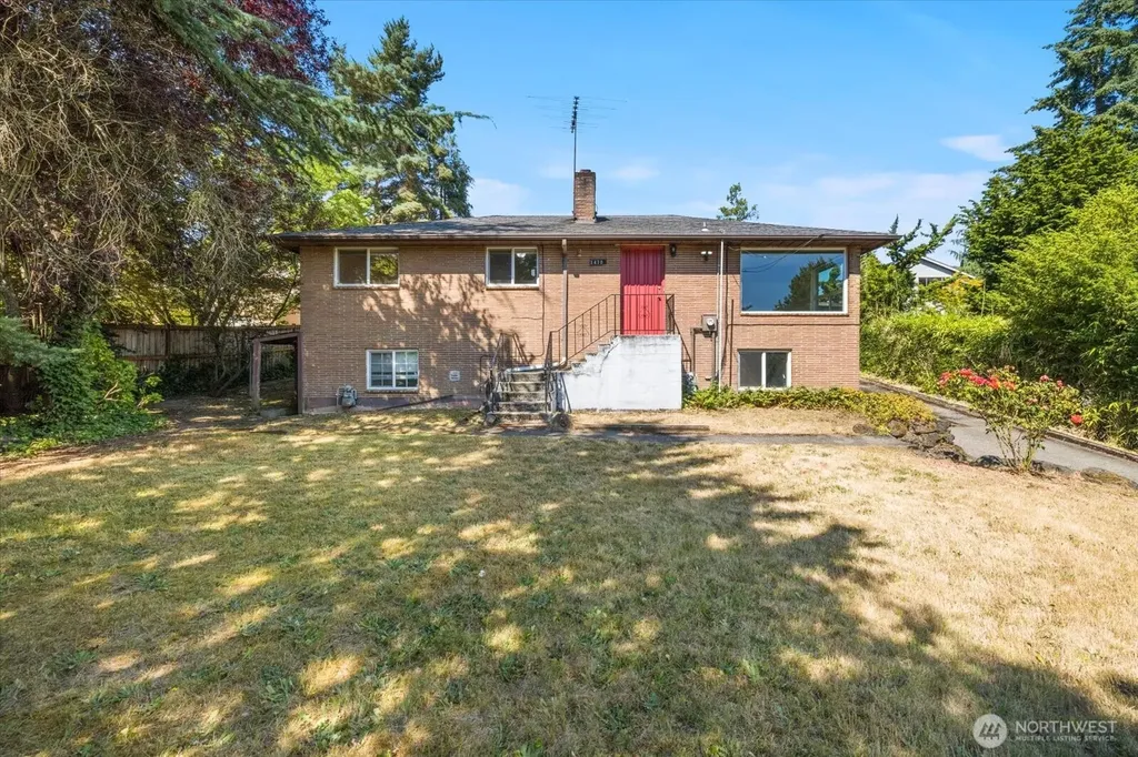 14709 58th Avenue S Tukwila WA 98168