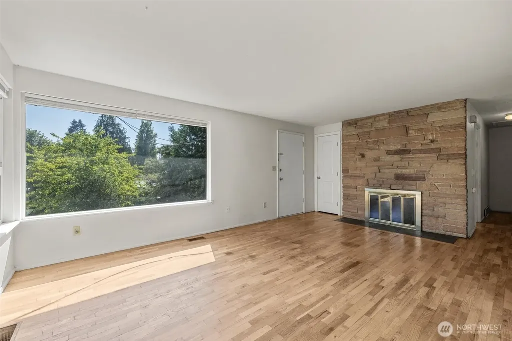 14709 58th Avenue S Tukwila WA 98168