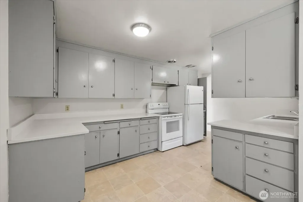 14709 58th Avenue S Tukwila WA 98168
