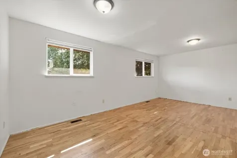 14709 58th Avenue S Tukwila WA 98168
