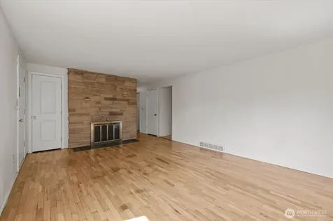 14709 58th Avenue S Tukwila WA 98168