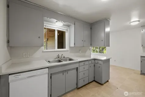 14709 58th Avenue S Tukwila WA 98168