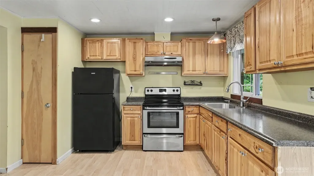 17140 424th Avenue SE North Bend WA 98045