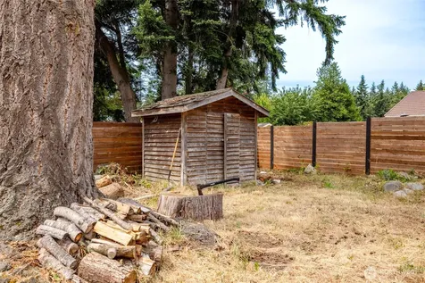 1580 NE 11th Avenue Oak Harbor WA 98277