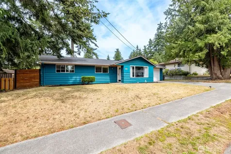 1580 NE 11th Avenue Oak Harbor WA 98277