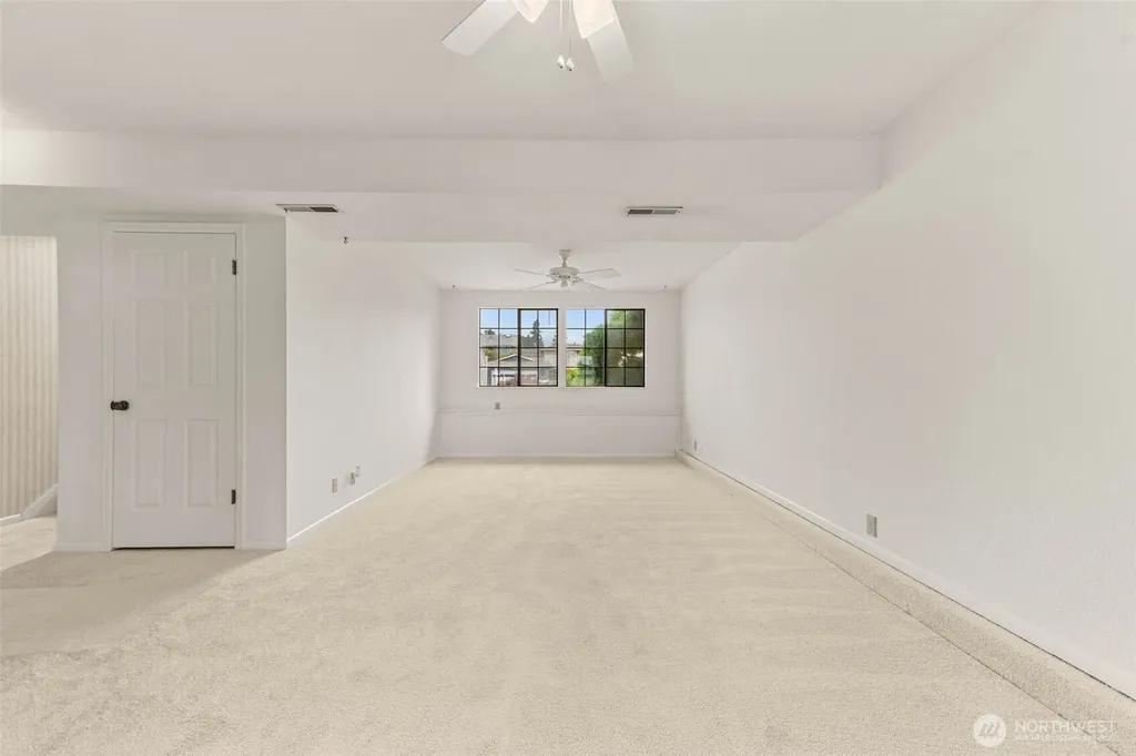 543 Hemlock Way Edmonds WA 98020