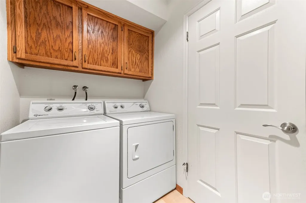 543 Hemlock Way Edmonds WA 98020