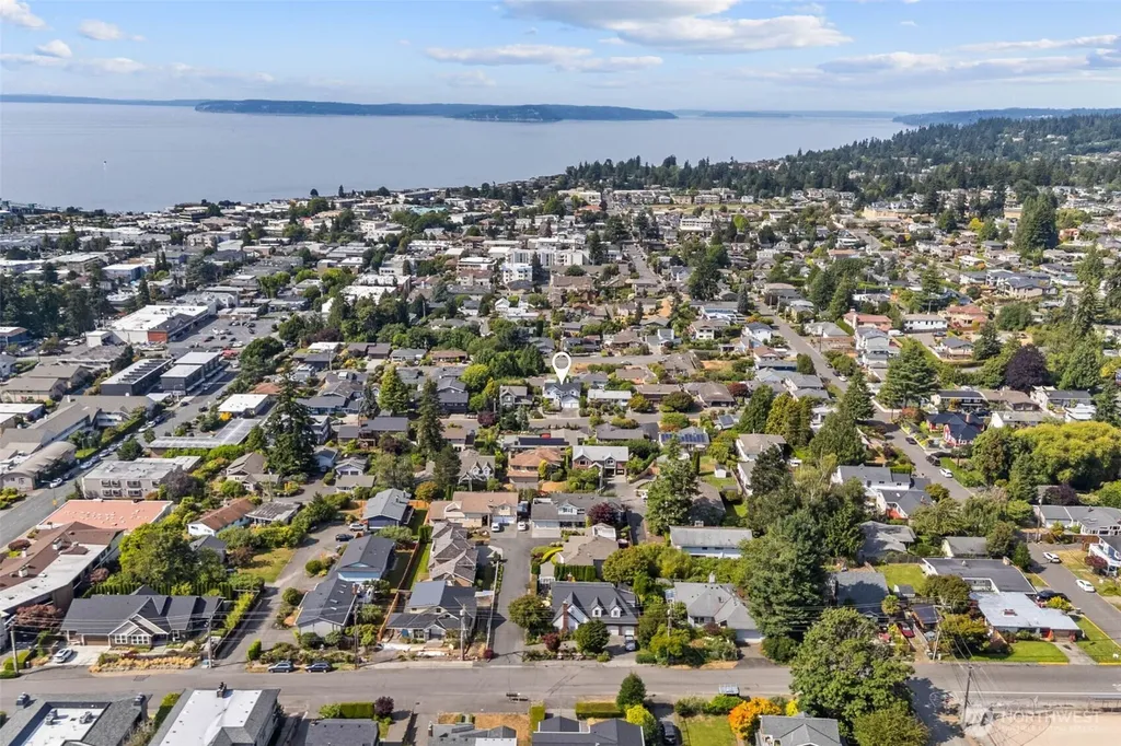 543 Hemlock Way Edmonds WA 98020