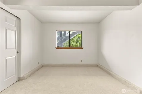 543 Hemlock Way Edmonds WA 98020