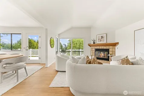 543 Hemlock Way Edmonds WA 98020