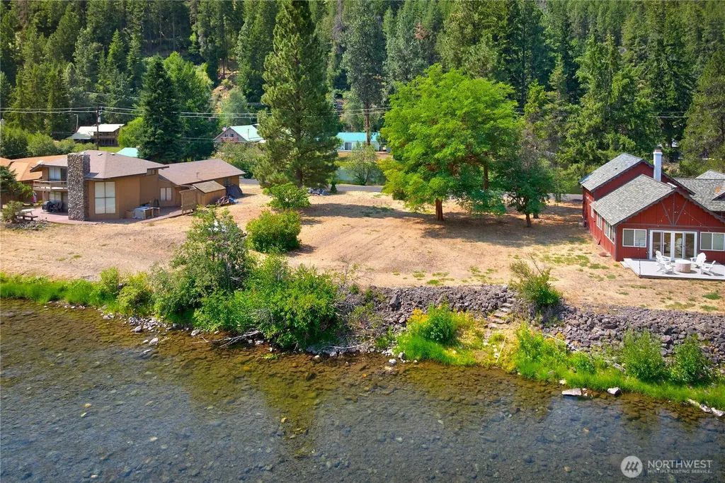 0 Pine Cliffs Naches WA 98937