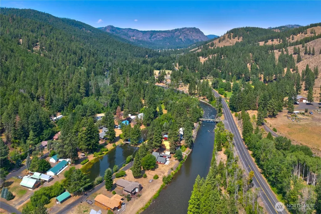 0 Pine Cliffs Naches WA 98937