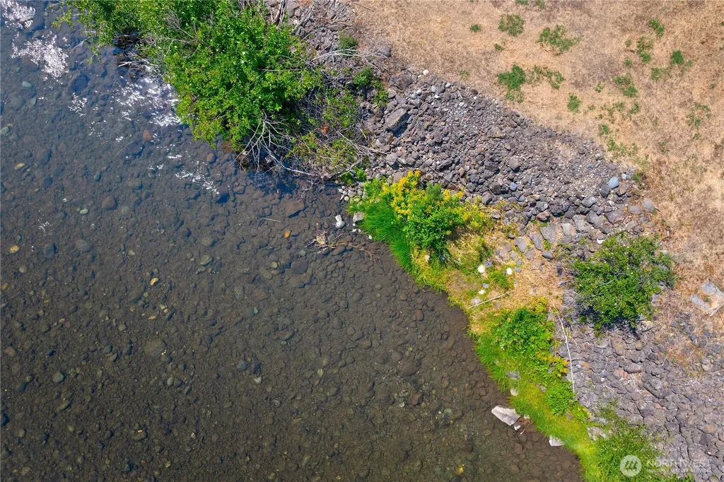 0 Pine Cliffs Naches WA 98937