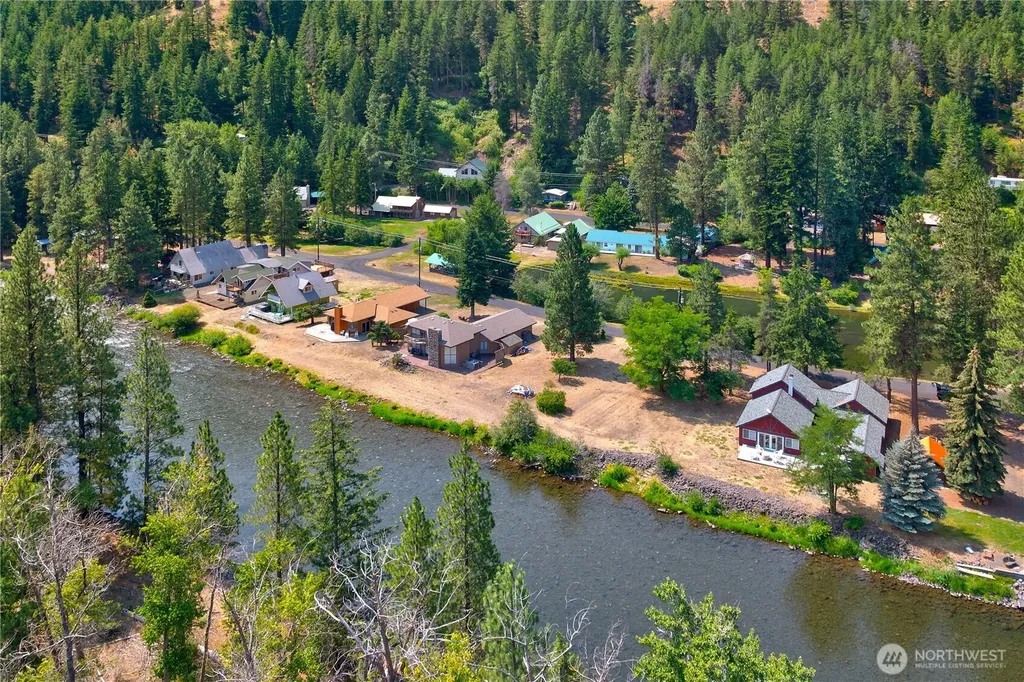 0 Pine Cliffs Naches WA 98937