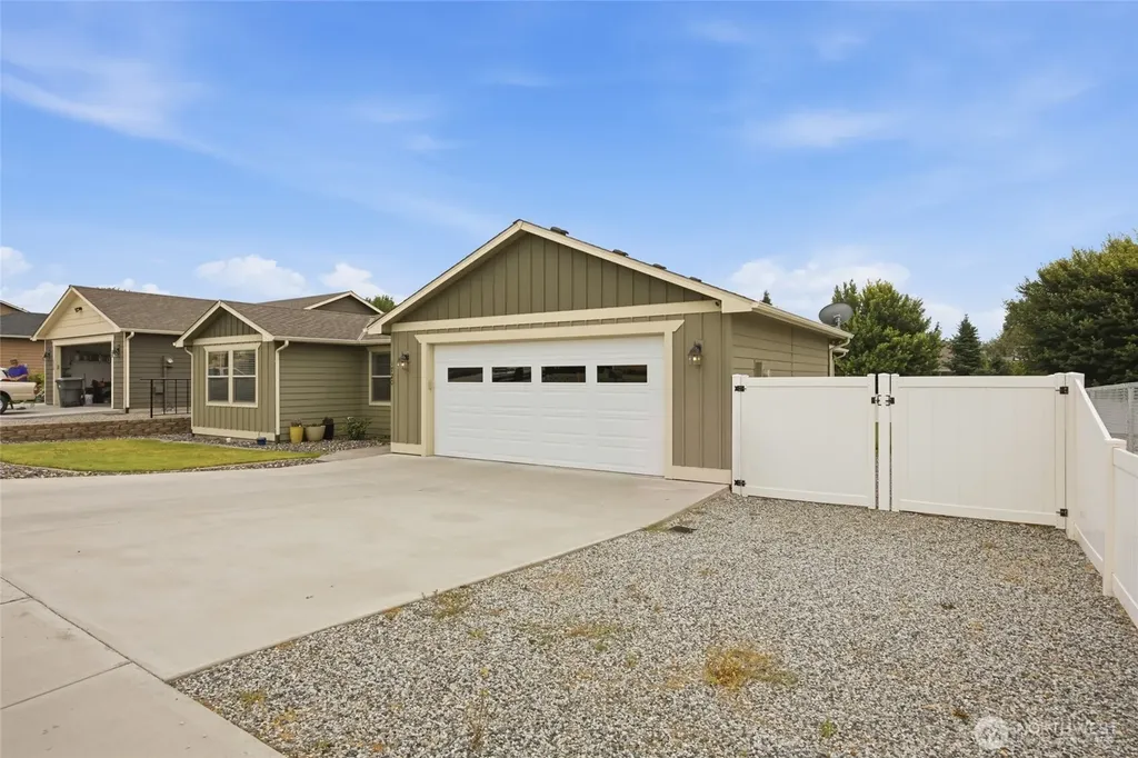1720 Soden Street SE East Wenatchee WA 98802