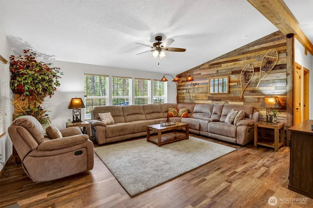 22601 Corral Street Leavenworth WA 98826