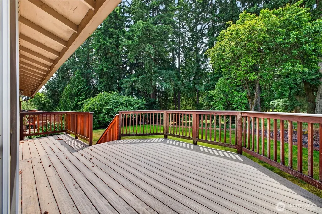 6218 99th Street Ct E Puyallup WA 98373