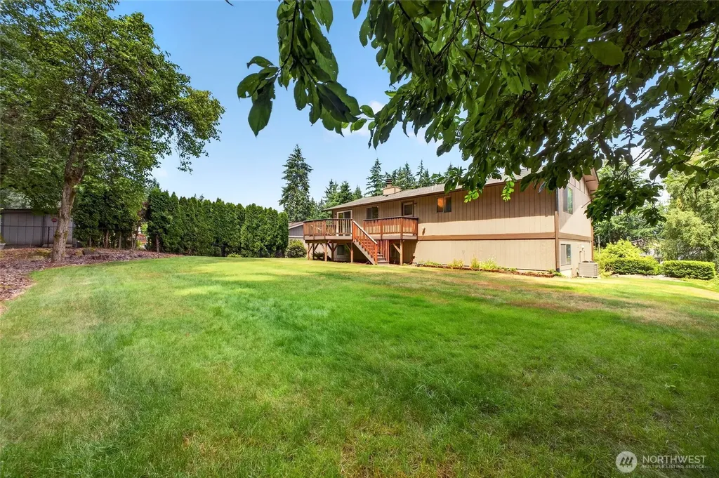 6218 99th Street Ct E Puyallup WA 98373