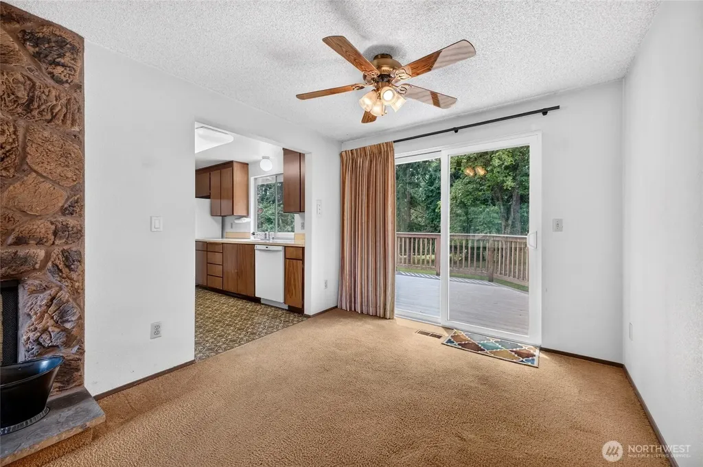 6218 99th Street Ct E Puyallup WA 98373