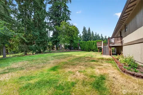6218 99th Street Ct E Puyallup WA 98373