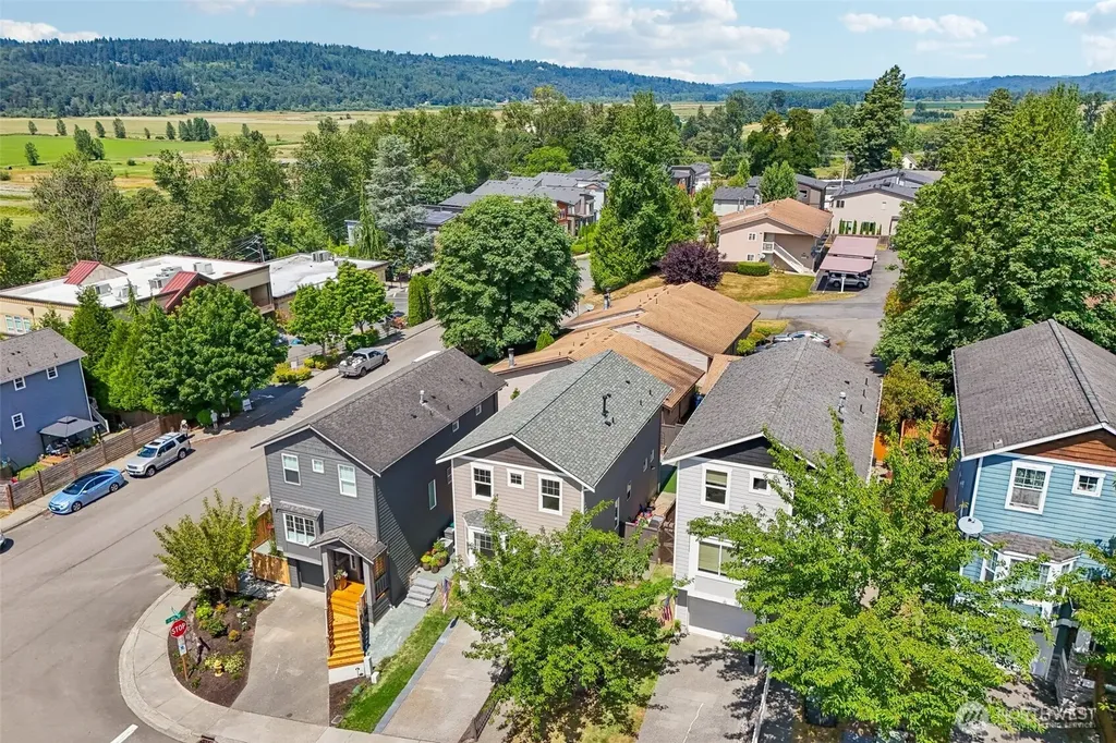 26510 NE Anderson Street Duvall WA 98019