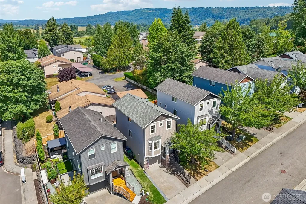 26510 NE Anderson Street Duvall WA 98019