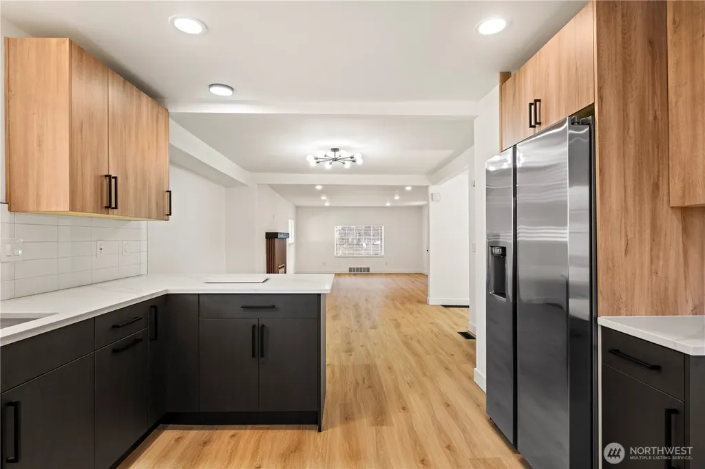 869 S 40th Street Tacoma WA 98418