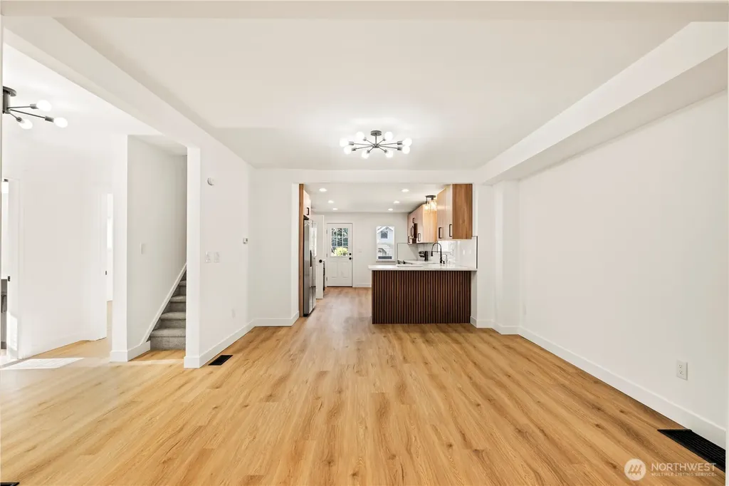 869 S 40th Street Tacoma WA 98418