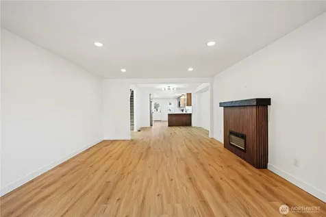 869 S 40th Street Tacoma WA 98418