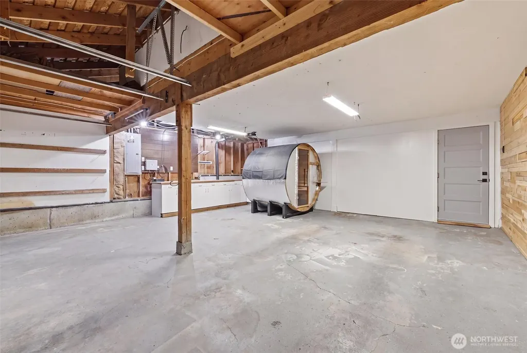 9550 172nd Avenue NE Redmond WA 98052