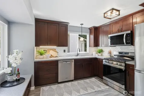 9550 172nd Avenue NE Redmond WA 98052