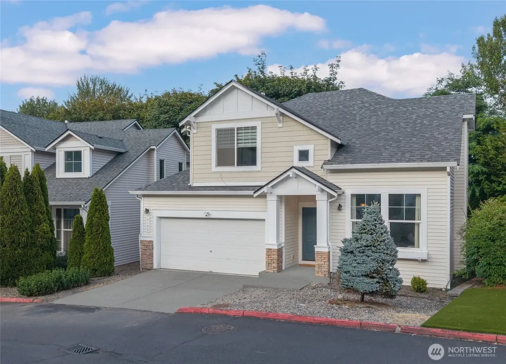 4109 S 220th Place Kent WA 98032