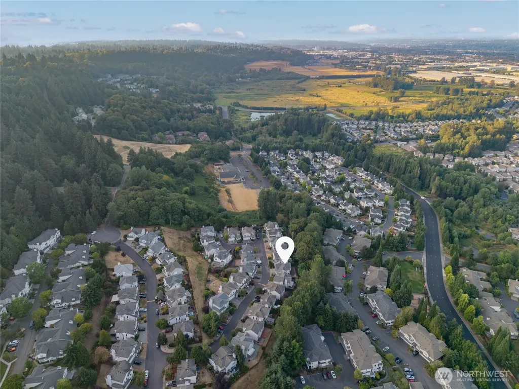 4109 S 220th Place Kent WA 98032