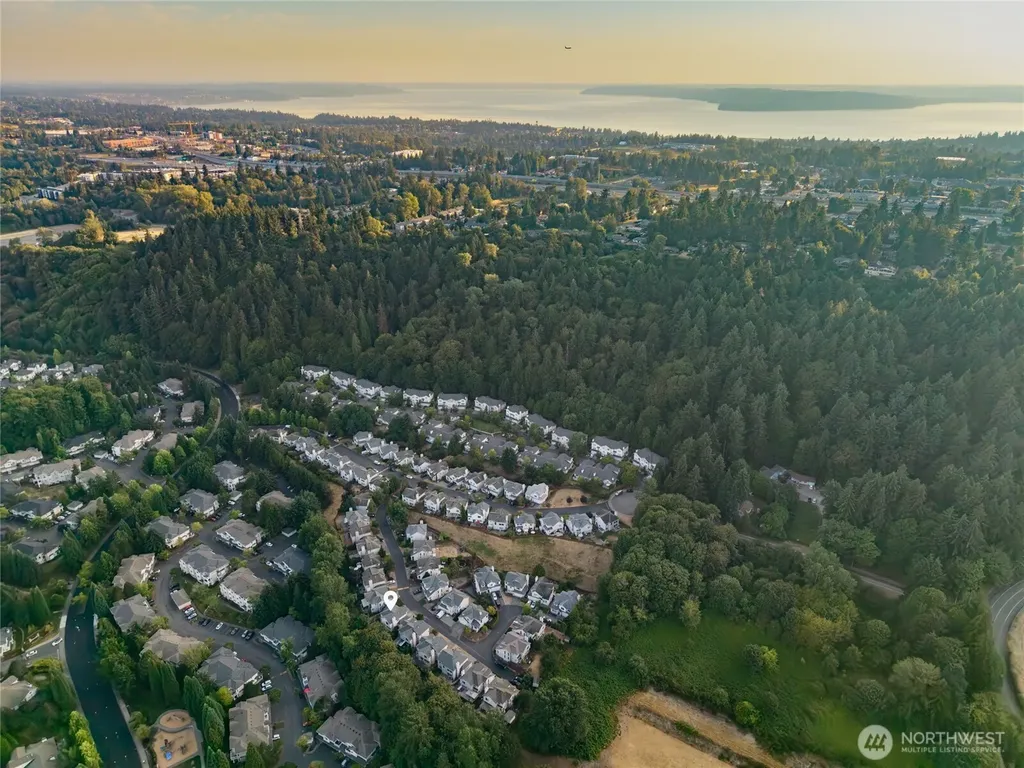 4109 S 220th Place Kent WA 98032