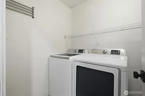 4109 S 220th Place Kent WA 98032