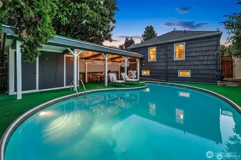 647 NW 51st Street Seattle WA 98107