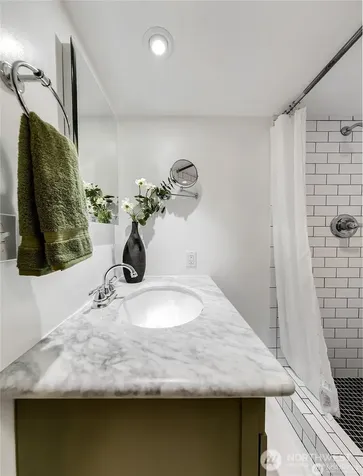 647 NW 51st Street Seattle WA 98107