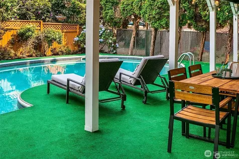 647 NW 51st Street Seattle WA 98107