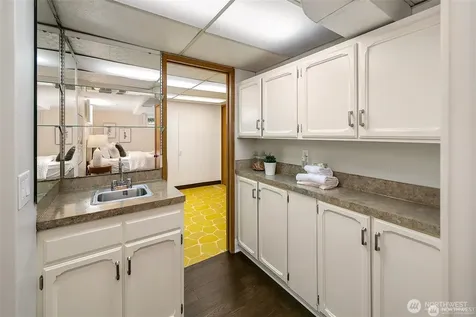 647 NW 51st Street Seattle WA 98107