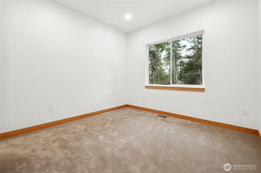 26181 276th Avenue SE Ravensdale WA 98051